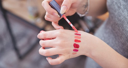 How to Pick the Best Shade of Lip Gloss