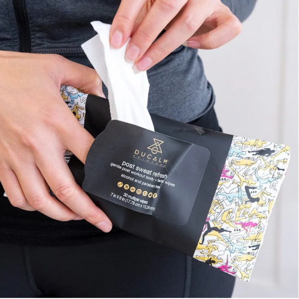 POST SWEAT REFRESH WIPES